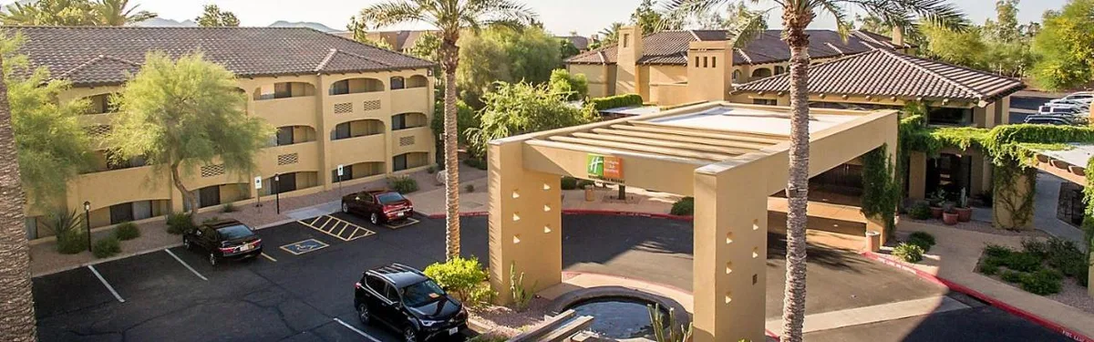 Scottsdale Resort & Spa — Resort entrance with palm trees
